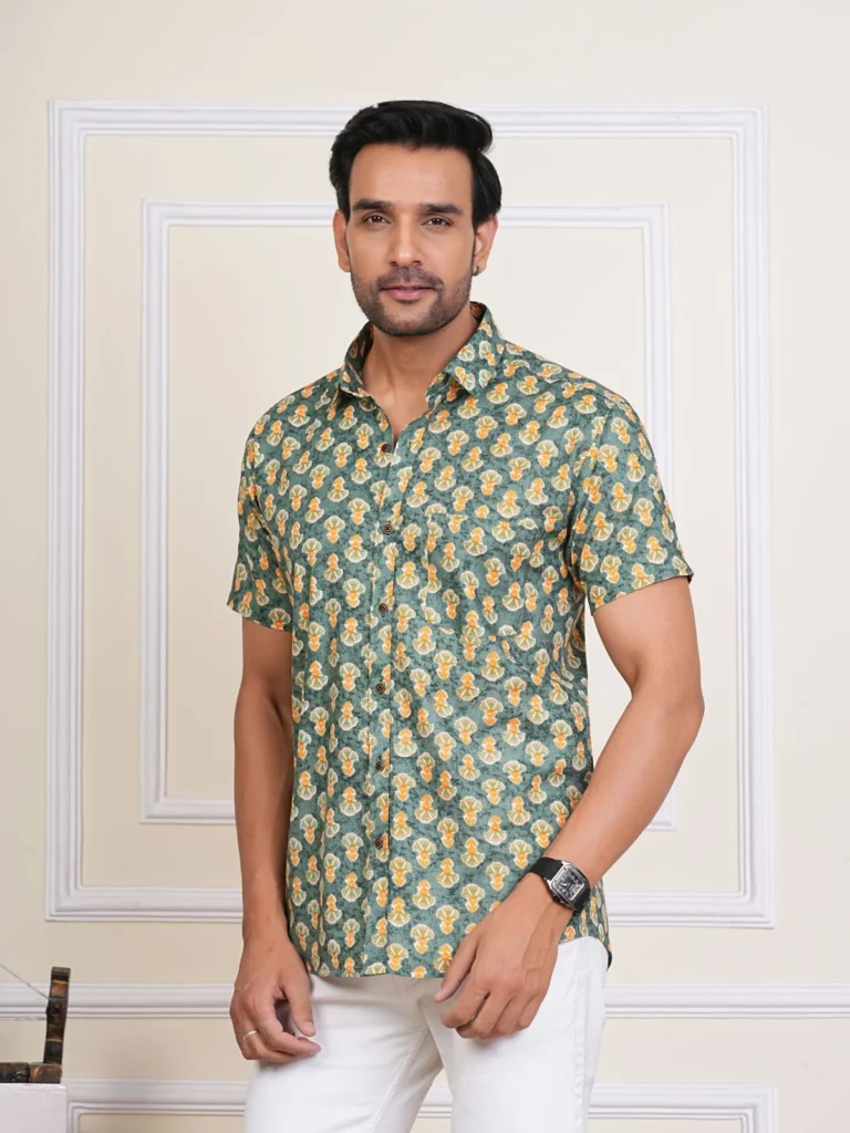 the classicot Green Shirt for Men Casual